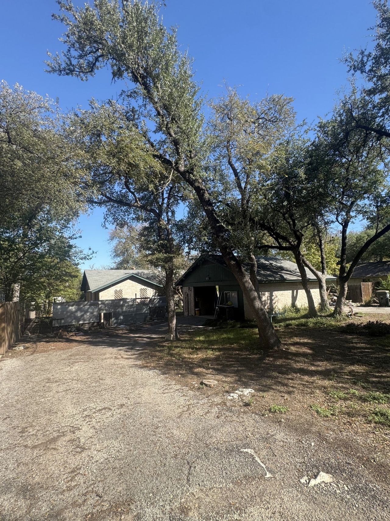 Main property photo